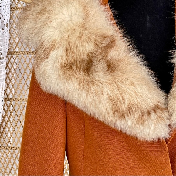 Era1960’s Gorgeous Tailored Coat with real fur S-M - Picture 4 of 9